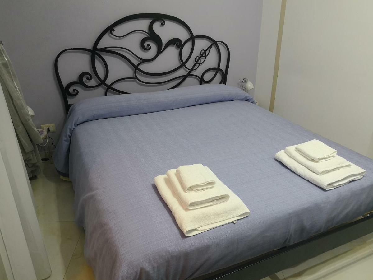 B&B La Casa Di Giorgia Di Pellicano' Francesca Reggio di Calabria Eksteriør billede